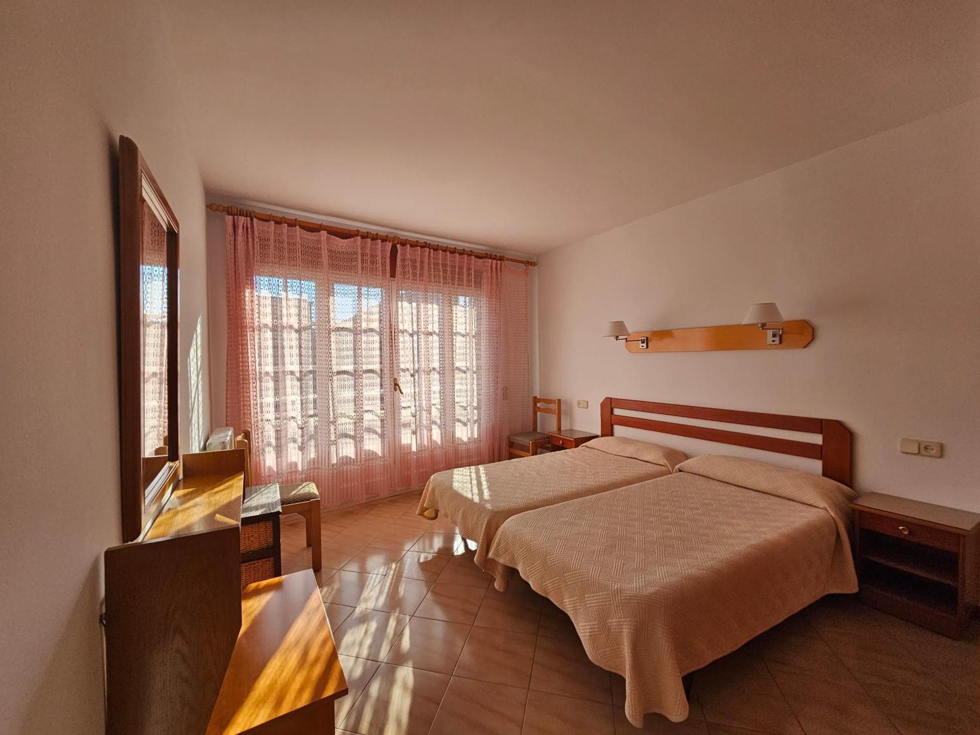 Hotel Blue Spot Malgrat de Mar Ngoại thất bức ảnh