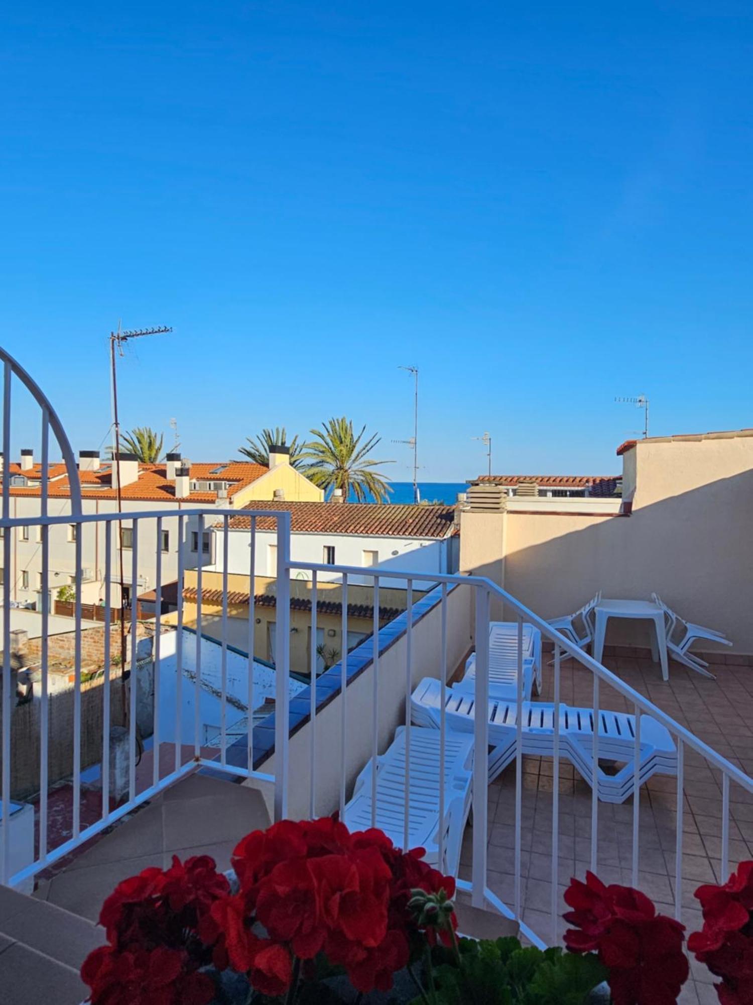 Hotel Blue Spot Malgrat de Mar Ngoại thất bức ảnh